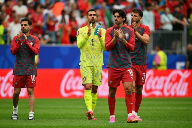 FIFA World Cup, WM, Weltmeisterschaft, Fussball 2026 - Group K - Portugal vs DR Congo Goalkeeper Diogo Costa (C) of Portugal reacts after the FIFA World Cup 2026 group stage match Portugal against Democratic Republic of Congo, in Houston, USA, 17 June 2026. HOUSTON United States  Copyright: xSAMxWASSONx