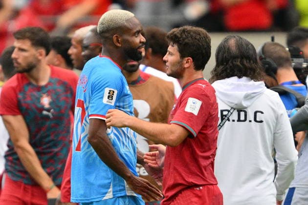 FIFA World Cup, WM, Weltmeisterschaft, Fussball 2026 - Group K - Portugal vs DR Congo Cedric Bakambu (L) of DR Congo and Joao Neves of Portugal react after the FIFA World Cup 2026 group stage match Portugal against Democratic Republic of Congo, in Houston, USA, 17 June 2026. HOUSTON United States  Copyright: xSAMxWASSONx
