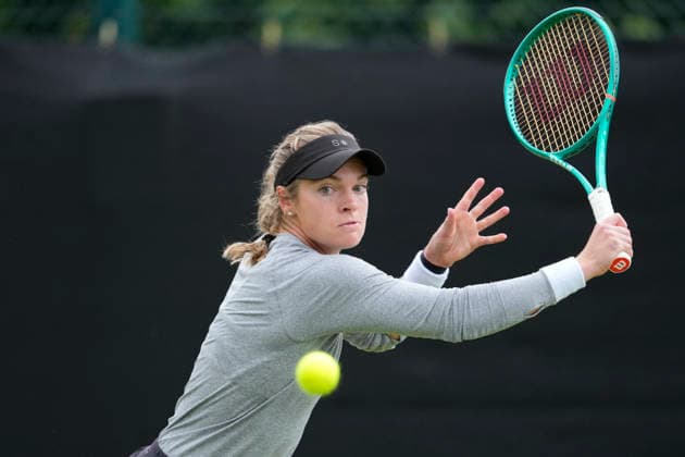 Lexus Nottingham Open - Day Three Caty McNally of the United States competes during the round of 16 doubles match at the 2026 Lexus Nottingham Open Women s tennis tournament at the Nottingham Tennis Centre in Nottingham, England, on June 17, 2026. London Great Britain United Kingdom  Copyright: xOwenxHammondx originalFilename:hammond-2026lexu260617_nptym.jpg