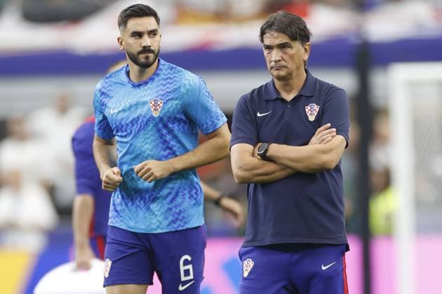 DALLAS, 17-06-2026, Dallas AT&T Stadium, World Cup 2026 Match between England and Croatia. Picture shows Zlatko Dalic and Josip Sutalo (L) England - Croatia (World Cup 2026)  x204427726x Copyright: