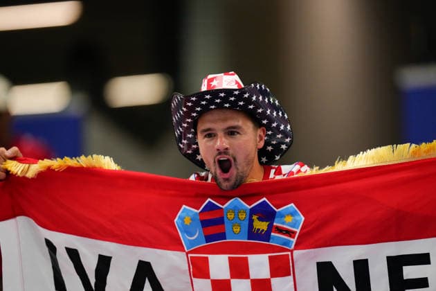 England v Croatia: Group L - FIFA World Cup, WM, Weltmeisterschaft, Fussball 2026 Supporter of Croatia poses for the photo during the FIFA World Cup 2026 Group L match between England and Croatia at Dallas Stadium on June 17, 2026 in Arlington, Texas. Arlington TX United States  Copyright: xJosexBretonx originalFilename:bretonhernandez-englandv260617_nps3Z.jpg