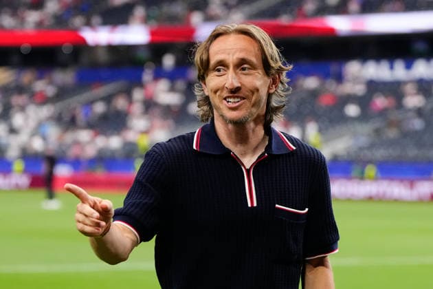 England v Croatia - FIFA World Cup, WM, Weltmeisterschaft, Fussball 2026 - Group L ARLINGTON, UNITED STATES - JUNE 17: Luka Modric of Croatia gestures prior the 2026 FIFA World Cup First Stage Group L match between England and Croatia at Dallas Stadium in Arlington, Texas, United States on June 17, 2026. Jose Hernandez Anadolu Texas United States. Editorial use only. Please get in touch for any other usage.  Copyright: x2026xAnadoluxJosexHernandezx