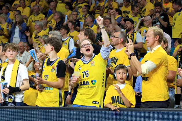 DEU, easyCredit BBL, ALBA vs. Bayern Muenchen, 17.06.2026, Uber-Arena, Berlin, DEU, easyCredit BBL, ALBA vs. Bayern Muenchen, im Bild ALBA-Fans, Fanblock,