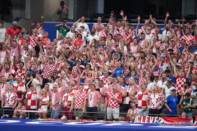 FIFA World Cup, WM, Weltmeisterschaft, Fussball 2026 - Group L - England vs Croatia Supporters of Croatia cheer ahead of the FIFA World Cup 2026 group stage match England against Croatia, in Dallas, Texas, USA, 17 June 2026. DALLAS United States  Copyright: xJEFFREYxMCWHORTERx