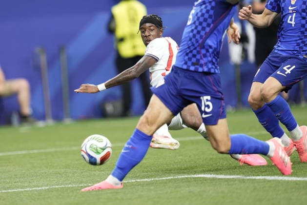 DALLAS, USA 20260617 Englands Noni Madueke under gruppspelsmatchen mellan England och Kroatien, grupp L, i fotbolls-VM pa FC Dallas Stadium.