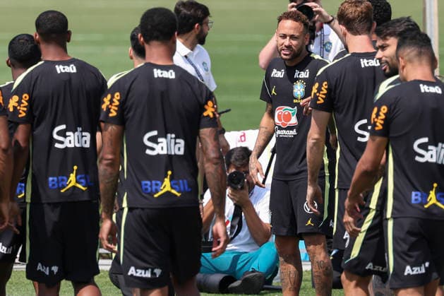 Neymar (C) of Brazil attends a training session at Columbia Park as part of the FIFA World Cup, WM, Weltmeisterschaft, Fussball 2026 in Morristown, New Jersey, USA, 17 June 2025. FIFA World Cup 2026 - Brazil training session !ACHTUNG: NUR REDAKTIONELLE NUTZUNG!  Copyright: xSebastiaoxMoreirax GR3414 20260617-55020627525_1