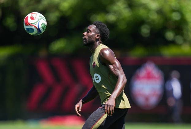 June 16, 2026, Vancouver, Bc, CANADA: Canada s Alphonso Davies practices during a FIFA World Cup, WM, Weltmeisterschaft, Fussball soccer training session, in Vancouver, on Tuesday, June 16, 2026. Canada News - June 16, 2026  - ZUMAc35_ 20260616_zaf_c35_172 Copyright: xDarrylxDyckx