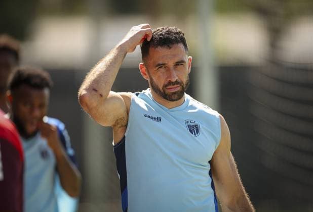 June 17, 2026, Tampa, Florida, USA: Cape Verde defender Roberto Lopes walks out for practice Wednesday, June 17, 2026 in Tampa. Tampa USA - ZUMAs70_ 0859404515st Copyright: xChrisxUrsox