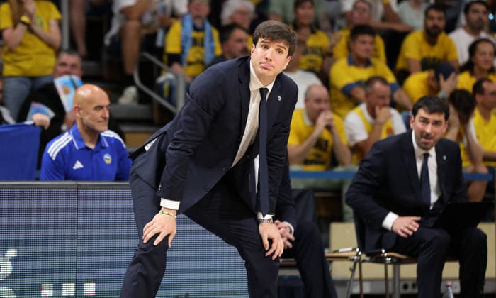 Trainer Pedro Calles unzufrieden, enttäuscht Enttäuschung Basketball BBL Bundesliga Herren Play Off Finale 3.Spiel Saison 2025 2026 17.06.2026 ALBA Berlin vs. Bayern München
