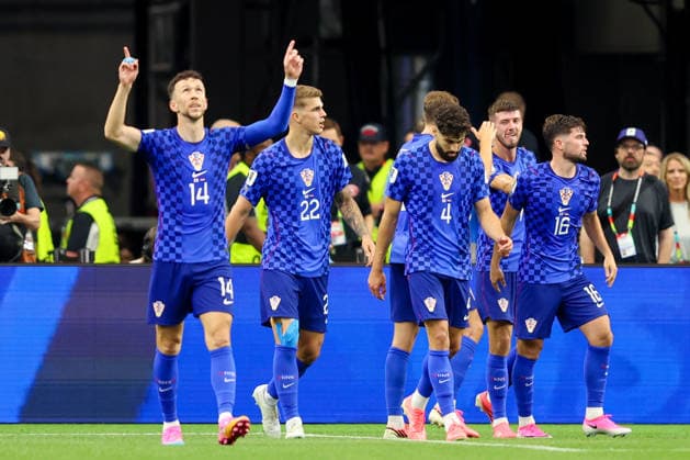 England v Croatia: Group L - FIFA World Cup, WM, Weltmeisterschaft, Fussball 2026 Players of Croatia celebrate after Martin Baturina of Croatia scores a goal for 1:1 during the FIFA World Cup 2026 Group L match between England and Croatia at Dallas Stadium on June 17, 2026 in Dallas, Texas.  SanjinxStrukic PIXSELL