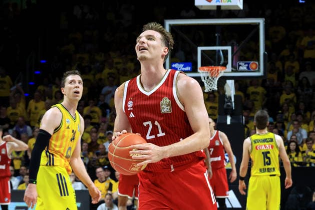 DEU, easyCredit BBL, ALBA vs. Bayern Muenchen, 17.06.2026, Uber-Arena, Berlin, DEU, easyCredit BBL, ALBA vs. Bayern Muenchen, im Bild Justus Hollatz (FC Bayern Muenchen 21)