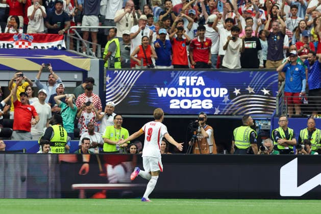 England v Croatia, FIFA World Cup, WM, Weltmeisterschaft, Fussball 2026 England forward Harry Kane (9) scores a GOAL 2-1 celebrates during the England v Croatia FIFA WORLD CUP 2026 Group L match at Dallas Stadium, Arlington, United States on 17 June 2026 Credit: Phil Duncan Every Second Media Editorial use only. All images are copyright Every Second Media Limited. No images may be reproduced without prior permission. Copyright: xIMAGO EveryxSecondxMediax ESM-2042-0034 PhilxDuncanx xEveryxSecondxMediax