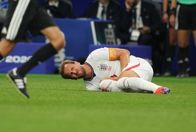 Harry Kane (England) on the ground during England and Croatia, Group L FIFA World Cup, WM, Weltmeisterschaft, Fussball 2026, Dallas Stadium, Arlington, United States on June 17, 2026. Thor Wegner DeFodi Images. (Photo by DeFodi Images) -