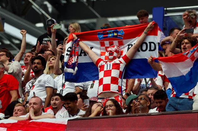 England v Croatia: Group L - FIFA World Cup, WM, Weltmeisterschaft, Fussball 2026 Croatian fans cheers during the FIFA World Cup 2026 Group L match between England and Croatia at Dallas Stadium on June 17, 2026 in Dallas, Texas.  SanjinxStrukic PIXSELL