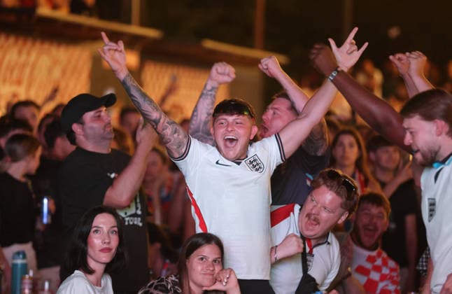 260617_PXL_fans world cup 2026 Fan atmosphere while watching the match between Croatia and England at Zvonec park in Split, Croatia, on June 17, 2026.  IvoxCagalj PIXSELL