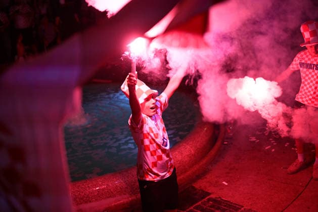 260617_PXL_fans world cup 2026 Fan atmosphere while watching the match between Croatia and England in the central square in Zagreb, Croatia, on June 17, 2026.  NevaxZganec PIXSELL