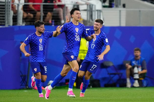 England v Croatia - FIFA World Cup, WM, Weltmeisterschaft, Fussball 2026 - Group L ARLINGTON, UNITED STATES - JUNE 17: Petar Musa of Croatia celebrates a goalduring the 2026 FIFA World Cup First Stage Group L match between England and Croatia at Dallas Stadium in Arlington, Texas, United States on June 17, 2026. Jose Hernandez Anadolu Texas United States. Editorial use only. Please get in touch for any other usage.  Copyright: x2026xAnadoluxJosexHernandezx