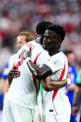 260617 Ezri Konsa and Bukayo Saka of England after the FIFA World Cup, WM, Weltmeisterschaft, Fussball 2026 football match between England and Croatia on June 17, 2026 in Dallas. Photo: Joel Marklund BILDBYRAN kod JM JM0826 bbeng fotboll football soccer fotball vm fotbolls-vm fotball-vm fotbolls-vm 2026 fifa world cup 2026 england kroatien croatia