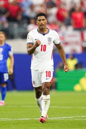 England v Croatia, FIFA World Cup, WM, Weltmeisterschaft, Fussball 2026 England midfielder Jude Bellingham (10) scores a GOAL 3-2 and celebrates during the England v Croatia FIFA WORLD CUP 2026 Group L match at Dallas Stadium, Arlington, United States on 17 June 2026 Credit: Eleanor Hoad Every Second Media Editorial use only. All images are copyright Every Second Media Limited. No images may be reproduced without prior permission. Copyright: xIMAGO EveryxSecondxMediax ESM-2043-0033 EleanorxHoadx xEveryxSecondxMediax