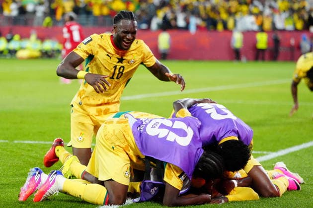 June 17, 2026, Toronto, On, CANADA: Ghana s Caleb Yirenkyi (3) celebrates his goal with teammates during second half group L World Cup soccer action against Panama, in Toronto, Wednesday, June 17, 2026. Ghana V. Panama  - ZUMAc35_ 20260617_zaf_c35_209 Copyright: xFrankxGunnx