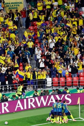 FIFA World Cup, WM, Weltmeisterschaft, Fussball 2026 - Group K - Uzbekistan vs Colombia Colombia players celebrate a goal during the 2026 FIFA World Cup Group K match between Uzbekistan and Colombia at Azteca Stadium in Mexico City, Mexico, 17 June 2026. Mexico City Mexico  Copyright: xSHASHENKAxGUITIERREZx