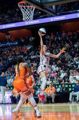 UNCASVILLE, CT - JUNE 17: Lucy Olsen 33 of the Washington Mystics shoots the ball during the WNBA, Basketball Damen, USA game between the Washington Mystics and the Connecticut Sun on June 17, 2026 at Mohegan Sun Arena in Uncasville, CT. (Photo by Erica Denhoff Icon Sportswire) WNBA: JUN 17 Washington Mystics at Connecticut Sun EDITORIAL USE ONLY Icon26061711