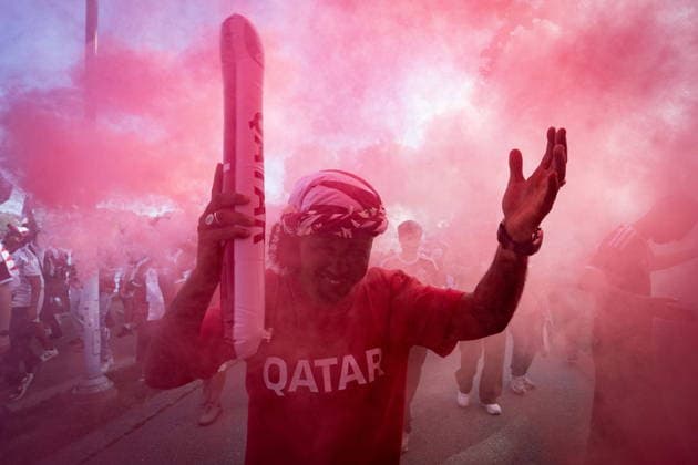 June 17, 2026, Vancouver, Bc, CANADA: Qatari fans march during a FIFA World Cup, WM, Weltmeisterschaft, Fussball rally in Vancouver, on Wednesday, June 17, 2026. Canada News - June 17, 2026  - ZUMAc35_ 20260617_zaf_c35_280 Copyright: xEthanxCairnsx