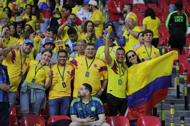 Uzbekistan v Colombia FIFA World Cup, WM, Weltmeisterschaft, Fussball Group K Match Fans of Colombia national team, Nationalteam support their team during the FIFA World Cup Group K match between Colombia and Uzbekistan at Mexico City Stadium. on June 17, 2026 in Mexico City, Mexico. (Photo by Ian Robles Eyepix Group) Copyright: xIanxRobles xEyepixxGroupx EL_17062026_187567JPEG