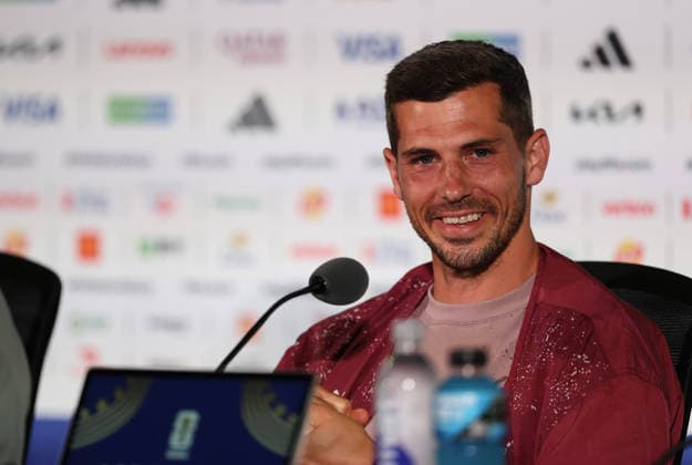 (260618) -- LOS ANGELES, June 18, 2026 -- Remo Freuler of Switzerland attends a press conference, PK, Pressekonferenz ahead of a group B match between Switzerland and Bosnia and Herzegovina at the 2026 FIFA World Cup, WM, Weltmeisterschaft, Fussball in Los Angeles, the United States, June 17, 2026. ) (SP)U.S.-LOS ANGELES-FOOTBALL-FIFA WORLD CUP-PRESS CONFERENCE-SWITZERLAND BaixXuefei 