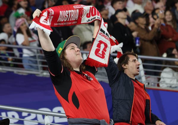Austria v Jordan: Group J - FIFA World Cup, WM, Weltmeisterschaft, Fussball 2026 Austria fans cheer before the FIFA World Cup 2026 Group J match between Austria and Jordan at San Francisco Bay Area Stadium in Santa Clara, California, on June 16, 2026. San Jose Jordan  Copyright: xAmeenxAhmedx originalFilename:alameen-notitle260617_npwjO.jpg