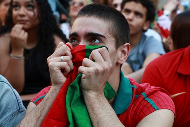 Portuguese Fans Watch Portugal s First Match Portuguese fans watch Portugal s first match of the FIFA World Cup, WM, Weltmeisterschaft, Fussball against Congo at Praca D. Joao I in Porto, Portugal, on June 17, 2026. Porto Portugal  Copyright: xRitaxFrancax originalFilename:franca-portugue260617_npzXU.jpg