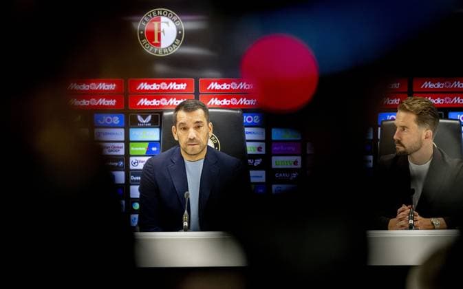ROTTERDAM - The new head coach Giovanni van Bronckhorst during a Feyenoord press conference, PK, Pressekonferenz at De Kuip. ROBIN UTRECHT ANP xVIxANPxSportx xxANPxIVx 561331463 originalFilename: 561331463.jpg
