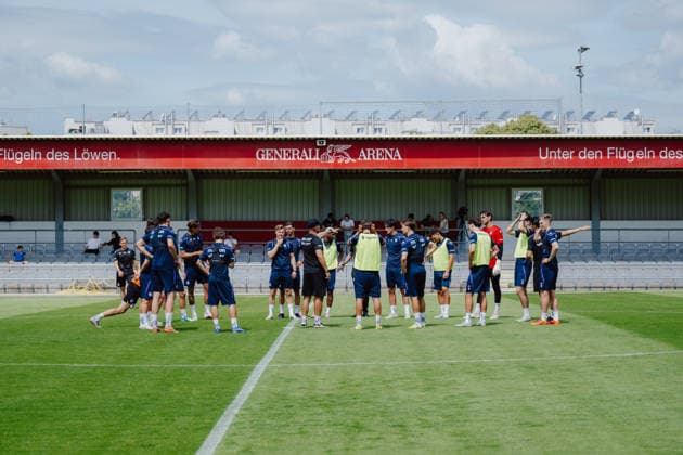 SOCCER - BL, A.Wien, training start VIENNA,AUSTRIA,18.JUN.26 - SOCCER - ADMIRAL Bundesliga, FK Austria Wien, training start. Image shows the team of A.Wien.  GEPAxpictures xAlexanderxSolc