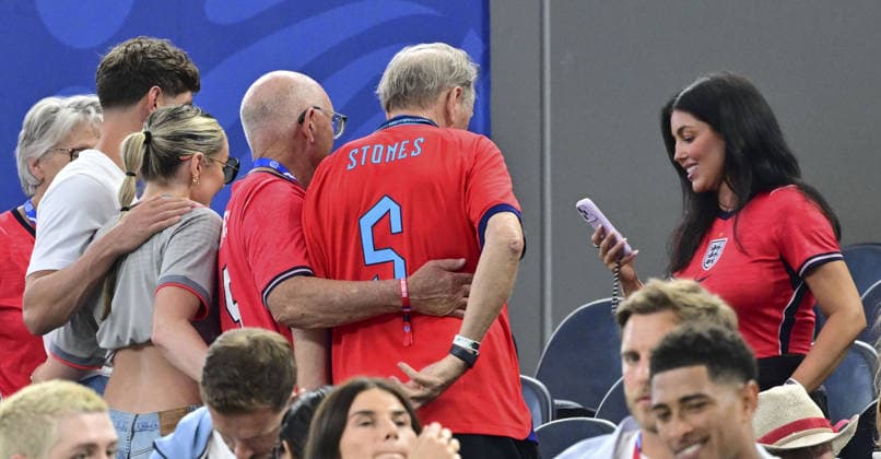 FIFA World Cup, WM, Weltmeisterschaft, Fussball 2026 England v Croatia in Dallas 17.06.2026 FIFA World Cup 2026 .ENGLAND V CROATIA IN DALLAS .England players and families post match  Copyright: xDarrenxFletcherx NINTCHDBPICT001089189352