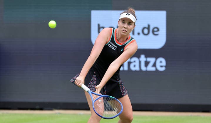 Linda Noskova (CZE) Aktion Oberkörper VANDA Pharmaceuticals Berlin Tennis Open Damen 18.06.2026
