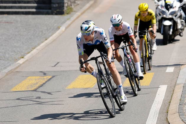 18.06.2026, Locarno, Locarno, Tour de Suisse Women 2026: Stage 2 Locarno - Locarno. Marlen Reusser 1 (SUI - Movistar Team (WTW)), Kasia Niewiadoma-Phinney 21 (POL - CANYON SRAM (WTW)) and Katharina Sadnik 114 (AUT - Team Visma Lease a Bike (WTW)) chasing the leader Locarno Locarno Ticino Switzerland