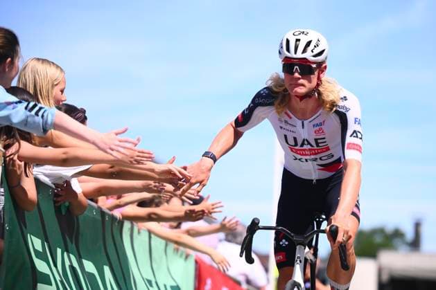 Baloise Belgium Tour 2026 Stage 2 KNOKKE-HEIST, BELGIUM - JUNE 18 : Johansen Julius (DEN) of UAE Team Emirates - XRG during stage 2 of the 95th edition of Baloise Tour of Belgium an UCI ProSeries 2.Pro cycling road race stage for Men Elite of 197.6 km with start in Merelbeke-Melle and finish in Knokke-Heist on June 18, 2026 in Knokke-Heist, Belgium, 18 06 2026 ( Motordriver Stephan Boone - Knokke-Heist Belgium  Copyright: xGvgx