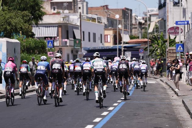 Start the race during Stage 5 of the Giro Next Gen 2026, from Bacoli to Bacoli, Italy, Thursday, June 18, 2026.  Copyright: xMassimoxPaolone LaPressex