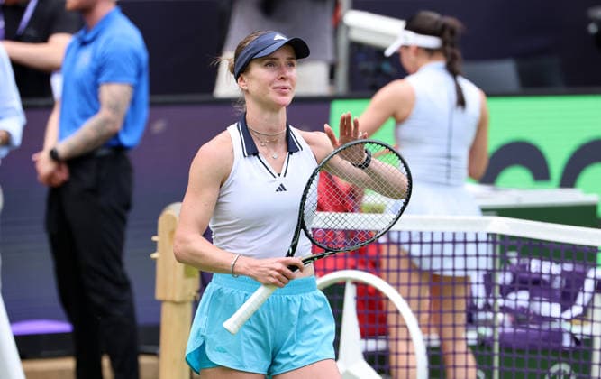 Elina Svitolina (UKR) jubelt nach Sieg gegen Eva Lys (GER) VANDA Pharmaceuticals Berlin Tennis Open Damen 18.06.2026
