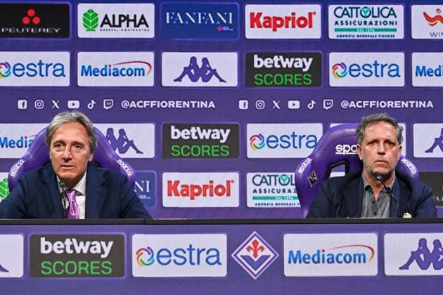 IPA85821039 - ACF Fiorentina General Director Alessandro Ferrari and ACF Fiorentina Sporting Director Fabio Paratici speak during the end-of-season press conference, PK, Pressekonferenz for ACF Fiorentina, an Italian Serie A soccer match in Bagno a Ripoli (FI), Italy, on June 18, 2026  Copyright: xLisaxGuglielmi IPAxSportx xx 85821039