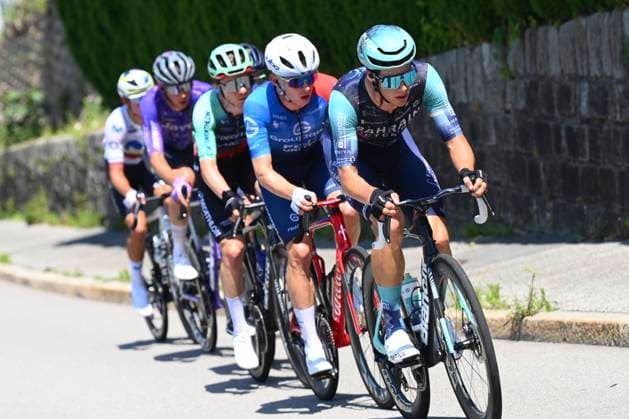 Tour de Suisse 2026 Stage 2 LOCARNO, SWITZERLAND - JUNE 18 : Segaert Alec (BEL) of Bahrain - Victorious, Gregoire Romain (FRA) of Groupama - FDJ United during stage 2 of the 89th edition of Tour de Suisse an UCI World Tour 2.UWT cycling road race stage for Men Elite of 157.7 km with start in Locarno and finish in Locarno on June 18, 2026 in Locarno, Switzerland, 18 06 2026 ( Motordriver Guy De Vuyst - Locarno Switzerland  Copyright: xVincentxKalutx