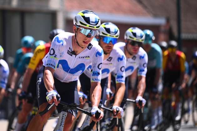 Baloise Belgium Tour 2026 Stage 2 KNOKKE-HEIST, BELGIUM - JUNE 18 : riders of team Movistar Team during stage 2 of the 95th edition of Baloise Tour of Belgium an UCI ProSeries 2.Pro cycling road race stage for Men Elite of 197.6 km with start in Merelbeke-Melle and finish in Knokke-Heist on June 18, 2026 in Knokke-Heist, Belgium, 18 06 2026 ( Motordriver Stephan Boone - Knokke-Heist Belgium  Copyright: xGvgx