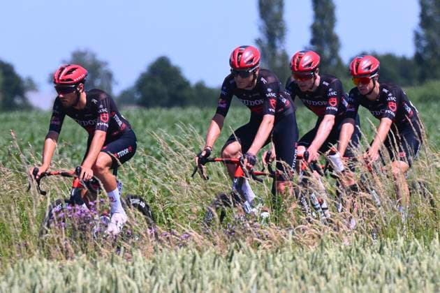Baloise Belgium Tour 2026 Stage 2 KNOKKE-HEIST, BELGIUM - JUNE 18 : riders of team Tudor Pro Cycling Team during stage 2 of the 95th edition of Baloise Tour of Belgium an UCI ProSeries 2.Pro cycling road race stage for Men Elite of 197.6 km with start in Merelbeke-Melle and finish in Knokke-Heist on June 18, 2026 in Knokke-Heist, Belgium, 18 06 2026 ( Motordriver Stephan Boone - Knokke-Heist Belgium  Copyright: xGvgx