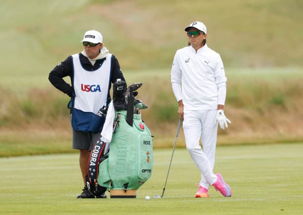 Ricky Fowler waits to hit an approach shot to the 1st hole during the first round of the 126th U.S. Open Golf Championship at Shinnecock Hills Golf Club in Southampton, NY, on Thursday, June 18, 2026.  NYC20260618813 JOHNxANGELILLO