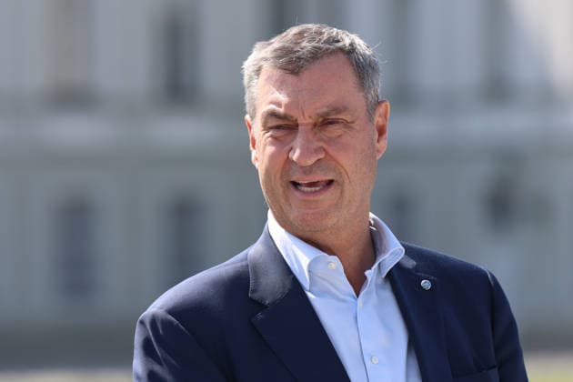 Pressetermin im Rahmen der Einladung der Olympischen Spitzenverbände zur Vorstellung des vertieften Bewerbungskonzepts, Olympiabewerbung München, Schloss Nymphenburg Hier im Bild Dr. Markus Söder, Bayerischer Ministerpräsident bei seiner Rede