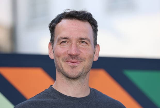 Pressetermin im Rahmen der Einladung der Olympischen Spitzenverbände zur Vorstellung des vertieften Bewerbungskonzepts, Olympiabewerbung München, Schloss Nymphenburg Hier im Bild Felix Neureuther, ehemaliger Skifahrer und TV Experte Kopf, Portrait