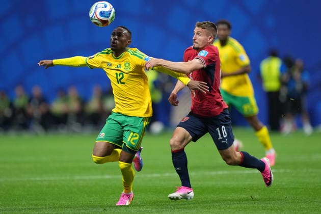 Czechia v South Africa - FIFA World Cup, WM, Weltmeisterschaft, Fussball 2026 - Group A ATLANTA, UNITED STATES - JUNE 18: Michal Sadilek (18) of Czechia in action against Thapelo Maseko (12) of South Africa during the 2026 FIFA World Cup First Stage Group A match between Czechia and South Africa at Mercedes-Benz Stadium (Atlanta Stadium) in Atlanta, Georgia, United States on June 18, 2026. Evrim Aydin Anadolu Georgia United States. Editorial use only. Please get in touch for any other usage.  Copyright: x2026xAnadoluxEvrimxAydinx