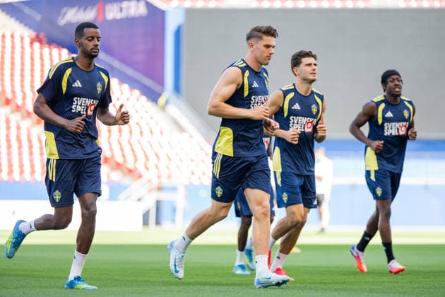 260618 Alexander Isak, Viktor Gyökeres, Besfort Zeneli and Anthony Elanga of the Swedish national football team at a training session during day 8 of the FIFA World Cup, WM, Weltmeisterschaft, Fussball 2026 on June 18, 2026 in Dallas. Photo: Petter Arvidson BILDBYRAN kod PA PA1241 fotboll football soccer fotball vm fotbolls-vm fotball-vm fotbolls-vm 2026 fifa world cup 2026 träning practice training sverige sweden sverige a day 8 bbeng