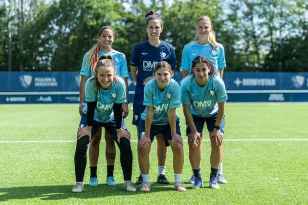 Trainingsauftakt VfL Bochum Frauen ** NUR FÜR REDAKTIONELLE ZWECKE ** EDITORIAL USE ONLY **<p>Hintere Reihe v.l.n.r.: Adrienne Jordan, Kira Malinowski, Bente Fischer. Vordere Reihe v.l.n.r.: Anne Moll, Ida Daedelow, Edbla Gouriye. Trainingsauftakt VfL Bochum Frauen am 18.06.2026 in Bochum. Jordanien Bochum Copyright: JonasxRichter