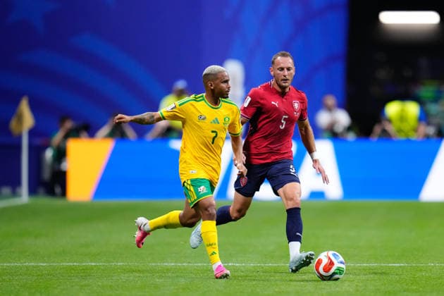 June 18, 2026, Arlington, Texas, United States: Oswin Appollis of South Africa drives the ball during the FIFA World Cup, WM, Weltmeisterschaft, Fussball 2026 Group A match between Czechia and South Africa at Atlanta Stadium on June 18, 2026 in Atlanta, Georgia. Czechia V South Africa: Group A - FIFA World Cup 2026  - ZUMAa181 20260618_zaa_a181_011 Copyright: xJosexBretonx
